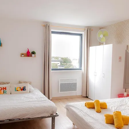 Apartament A Cote Du Futuroscope,avec Wifi *